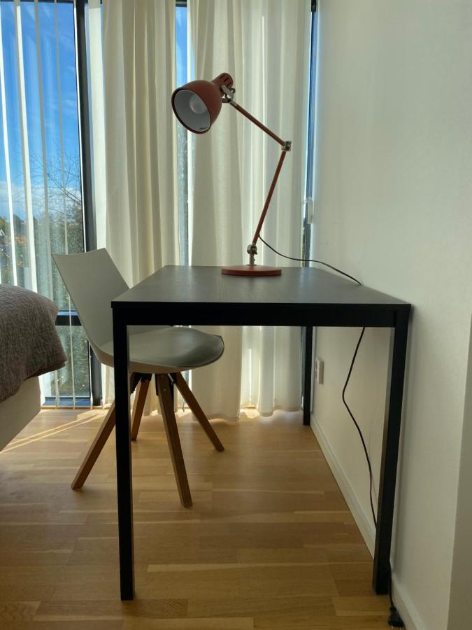 Exclusive 2 Level Etage Next To Arlanda-City Metro Stockholm Buitenkant foto