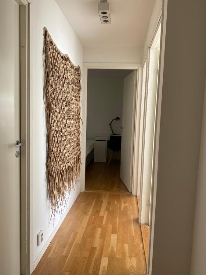 Exclusive 2 Level Etage Next To Arlanda-City Metro Stockholm Buitenkant foto