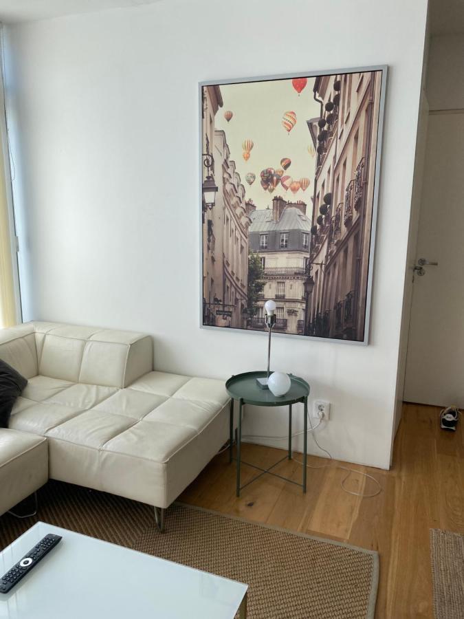 Exclusive 2 Level Etage Next To Arlanda-City Metro Stockholm Buitenkant foto