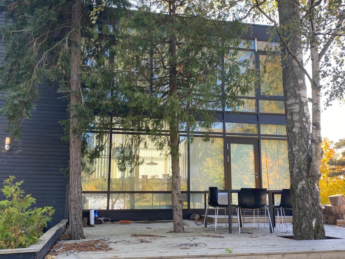 Exclusive 2 Level Etage Next To Arlanda-City Metro Stockholm Buitenkant foto